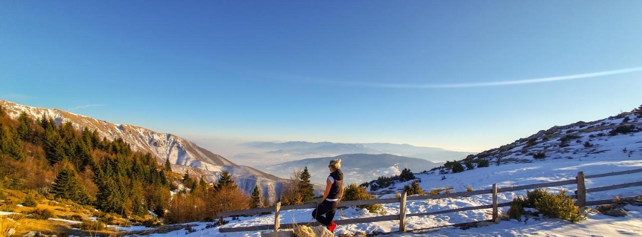 Planinska Kuca "Sedam Vlasica" Buitenkant foto